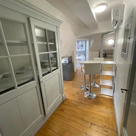 Chateau De Lagravade - 2 Appartement